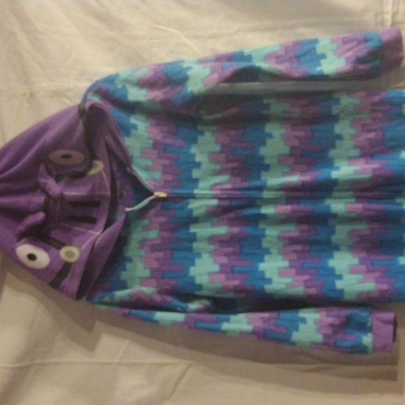 I have no idea!  Fortnite Onsie - Picture 2 of 3